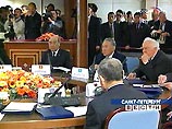 Гости саммита СНГ в Петербурге ответили на вопросы анкеты по SARS Гости саммита СНГ в Петербурге ответили на вопросы анкеты по SARS