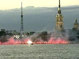 Водным праздником и лазерным шоу завершилась в субботу вечером в Санкт-Петербурге юбилейная декада, посвященная 300-летию основания города