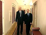 Bстреча состоялась по инициативе Ельцина - он не был в своем бывшем кабинете ровно год, с того момента, когда заявил о своей отставке