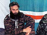 Один из чеченских полевых командиров, скрывающийся от правоохранительных органов, Якуб Бидиев, через посредников предложил представителям федеральных сил свою помощь в поимке лидера боевиков Шамиля Басаева Один из чеченских полевых командиров, скрывающийся от правоохранительных органов, Якуб Бидиев, через посредников предложил представителям федеральных сил свою помощь в поимке лидера боевиков Шамиля Басаева