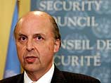 США и Великобритания не намерены в обозримом будущем допускать международных инспекторов обратно в Ирак, заявил в четверг постоянный представитель США при ООН Джон Негропонте