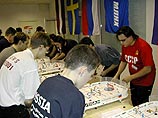В Цюрихе стартовал чемпионат мира по настольному хоккею В Цюрихе стартовал чемпионат мира по настольному хоккею