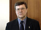 Министр юстиции Юрий Чайка сегодня заявил, что в 2001 году российские власти собираются отпустить из тюрем "300 или даже 350 тысяч человек"