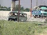 По данным федерального министерства обороны, автобус, в котором находились 33 военнослужащих Бундесвера, следовал за багажным автобусом из штаб-квартиры миротворцев в Кабуле в аэропорт города Баграм