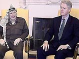 Первая встреча в Вашингтоне президента США Билла Клинтона и палестинского лидера Ясира Арафата завершилась безрезультатно