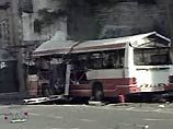 Автобус направлялся с площади Давида, когда произошел теракт он находился в районе улицы Яффо, неподалеку от министерства транспорта. Взрыв был настолько мощным, что автобус разорвало на части, подбросило и перевернуло в воздухе