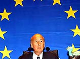 В рамках Конвента по будущему Европы в пятницу "удалось достичь консенсуса по вопросу о проекте Конституции расширенного Евросоюза", заявил в Брюсселе председатель Конвента Валери Жискар д'Эстэн