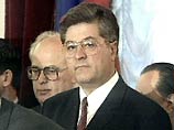 Павел Лазаренко в 1996-1997 годах возглавлял правительство Украины, а после отставки выступил с резкой критикой президента Украины Леонида Кучмы и поддержал оппозиционные силы Павел Лазаренко в 1996-1997 годах возглавлял правительство Украины, а после отставки выступил с резкой критикой президента Украины Леонида Кучмы и поддержал оппозиционные силы