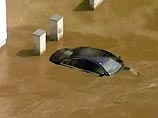 В Австрии сильнейшие наводнения вызвали заторы на дорогах