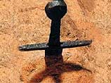 Итальянский исследователь Марио Моираги утверждает, что легендарный меч Короля Артура действительно существует и находится в скале в аббатстве Сан Гальгано в Италии