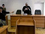 Камениченко обвинялся по нескольким статьям, в частности по статье 205 УК РФ ("терроризм") и 105 УК РФ ("убийство")