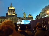 Митинг на Вацлавской площади Праги в поддержку журналистов Общественного телевидения Чехии завершился