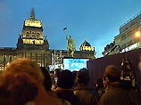 Митинг на Вацлавской площади Праги в поддержку журналистов Общественного телевидения Чехии завершился Митинг на Вацлавской площади Праги в поддержку журналистов Общественного телевидения Чехии завершился