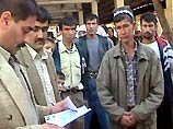 Начальник паспортно-визовой службы прописал у себя в квартире 80 таджиков Начальник паспортно-визовой службы прописал у себя в квартире 80 таджиков