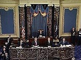 Накануне присягу принесли 11 новых сенаторов, среди которых - первая леди США Хиллари Клинтон, одержавшая победу в штате Нью-Йорк Накануне присягу принесли 11 новых сенаторов, среди которых - первая леди США Хиллари Клинтон, одержавшая победу в штате Нью-Йорк