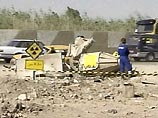Специалисты Greenpeace вывозят опасные для населения емккости и детали с ядерного центра в Ираке