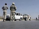 Очередному нападению подверглись американские солдаты в Ираке. На окраине Багдада был подорван армейский джип, а также гражданский автомобиль, следовавший в колонне