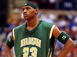 ЛеБрон Джеймс выбран первым на драфте новичков НБА