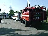 Глава администрации района Казбек Селимов сообщил "Интерфаксу", что взрывное устройство с дистанционным управлением сработало в ночь на субботу. Оно было заложено в подвале здания. При взрыве была разрушена часть здания