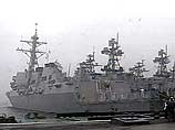 Отряд кораблей военно-морских сил США в четверг прибыл во Владивосток с неофициальным визитом