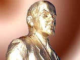 Памятники Сталину, Мао и Ленину соседствуют с менее известными персонажами, такими как первый президент Чехословакии Клемент Готвальд