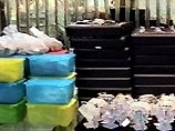 Оперативниками было конфисковано 5,8 тыс. камней, а также аппарат для нанесения клейм, фальшивые бирки и 2 млн рублей Оперативниками было конфисковано 5,8 тыс. камней, а также аппарат для нанесения клейм, фальшивые бирки и 2 млн рублей