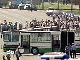 На Тушинский аэродром прибыли автобусы для эвакуации людей
