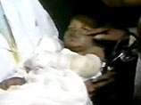 Уже известно, что малышу 3 года и его зовут Мохаммед аль-Фатех. "То, что он выжил в авиакатастрофе - это настоящие чудо", - говорят врачи. Boeing 737 загорелся в воздухе