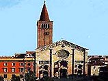 Город Пьяченца, расположенный на севере Италии, хочет получить назад "Сикстинскую мадонну" Рафаэля, взяв ее в аренду. Когда-то "Сикстинская мадонна" украшала церковь Святого Сикста в Пьяченце. Папа Юлий II в 1511 году заказал эту картину Рафаэлю