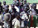 По меньшей мере, 45 детей были убитыми повстанцами в Уганде - в прошедшие выходные они утонули в реке на востоке страны