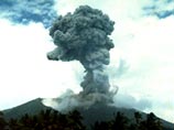  "Проснулся" после трехлетней спячки вулкан Сопутан, высота которого достигает 2 километров