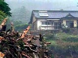 Два человека погибли, 17 пропали без вести в городе Минамата японской префектуры Кумамото после того, как на их дома обрушились оползни