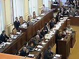 Премьер-министр республики Милош Земан призвал сегодня президента Вацлава Гавела к отставке Премьер-министр республики Милош Земан призвал сегодня президента Вацлава Гавела к отставке