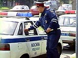 На месте происшествия работает группа разбора ГИБДД. Причина и обстоятельства случившегося выясняются На месте происшествия работает группа разбора ГИБДД. Причина и обстоятельства случившегося выясняются