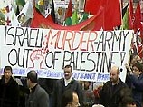 Десятки тысяч палестинцев на Западном берегу Иордана вышли на улицы, требуя прекратить всякие переговоры с Израилем