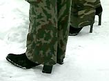 Российским женщинам-военнослужащим запретят рожать детей Российским женщинам-военнослужащим запретят рожать детей