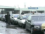 Из-за введения новых пошлин на иномарки на границе с Польшей образовалась пробка в 6 км Из-за введения новых пошлин на иномарки на границе с Польшей образовалась пробка в 6 км