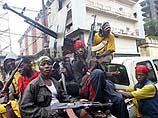 По словам представителя повстанцев, всем бойцам ЛУРД отдан приказ немедленно прекратить огонь и собраться в порту столицы Либерии Монровии