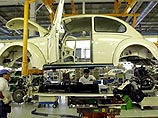 30 июля с конвейера сходит последний в истории мирового автомобилестроения Volkswagen "Жук"