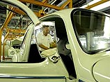 30 июля с конвейера сходит последний в истории мирового автомобилестроения Volkswagen "Жук"