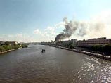 В Москве в четверг загорелось 3-этажное реконструируемое здание, расположенное в Южном округе по адресу: Варшавское шоссе, дом 9