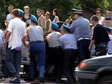 В Москве пьяные десантники трижды перевернули автомобиль с пассажирами