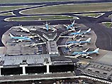 Пилот принял решение садиться в аэропорту Schiphol