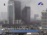 В отеле Marriott в центре Джакарты прогремел взрыв: 17 человек погибли, 137 ранены