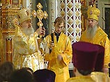 В храме Христа Спасителя прошла Великая Рождественская вечерня В храме Христа Спасителя прошла Великая Рождественская вечерня