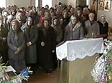 В единственной уцелевшей православной церкви Грозного - полуразрушенном храме архистратига Небесных Сил Михаила - прошла Божественная литургия В единственной уцелевшей православной церкви Грозного - полуразрушенном храме архистратига Небесных Сил Михаила - прошла Божественная литургия