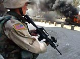 Четверо военнослужащих армии США были убиты в среду на шоссе в районе Дура, расположенном в центральной части Ирака к северу от Багдада, сообщает телеканал Al-Arabia