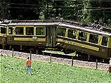 Инцидент произошел на перегоне между этим местечком и станцией Лаутербруннен, где расположена самая высокогорная в Европе железнодорожная платформа