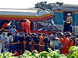 Крупная железнодорожная катастрофа произошла в ночь на пятницу в Южной Корее. По уточненным данным, в результате катастрофы, в которой пассажирский поезд врезался в товарный состав три человека погибли и 50 получили травмы различной степени тяжести