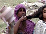 Члены семьи девушки - ее зовут Сулохна - рассказали врачам, что она ежедневно "ела волосы своей матери"